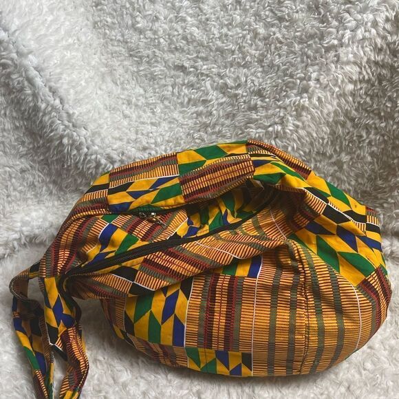 Colorful Kente extra large fabric bucket style shoulder crossbody bag - Picture 6 of 16